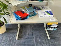 Vielhauer werktafel - afbeelding 2 van  3