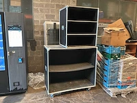 Vier professionele flightcases voor opslag en transport van inventaris - afbeelding 7 van  10