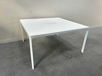 Vierkant - - vergadertafel - afbeelding 1 van  6