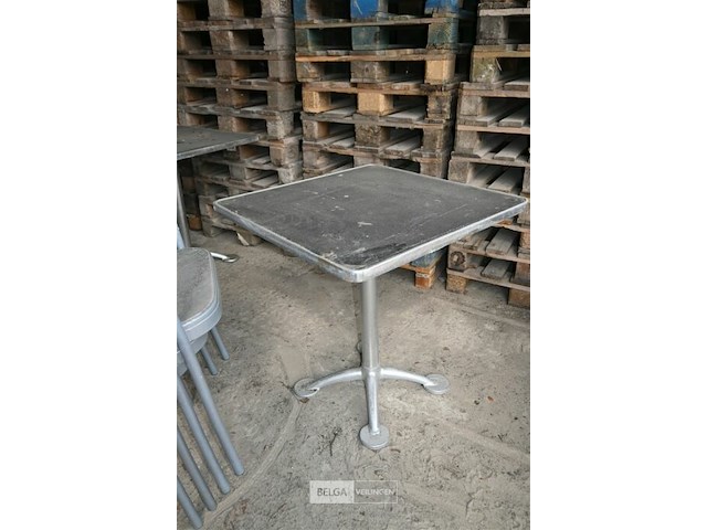Vierkant tuintafeltje + 4 stoelen - afbeelding 2 van  7