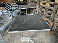 Vierkant tuintafeltje + 4 stoelen - afbeelding 4 van  7