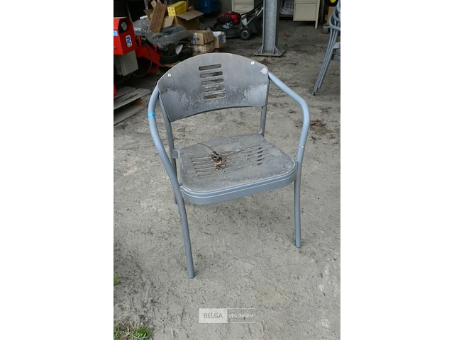 Vierkant tuintafeltje + 4 stoelen - afbeelding 6 van  7