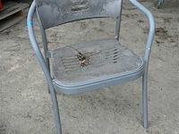 Vierkant tuintafeltje + 4 stoelen - afbeelding 6 van  7