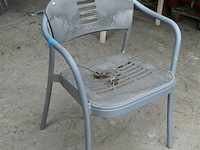 Vierkant tuintafeltje + 5 stoelen - afbeelding 5 van  7