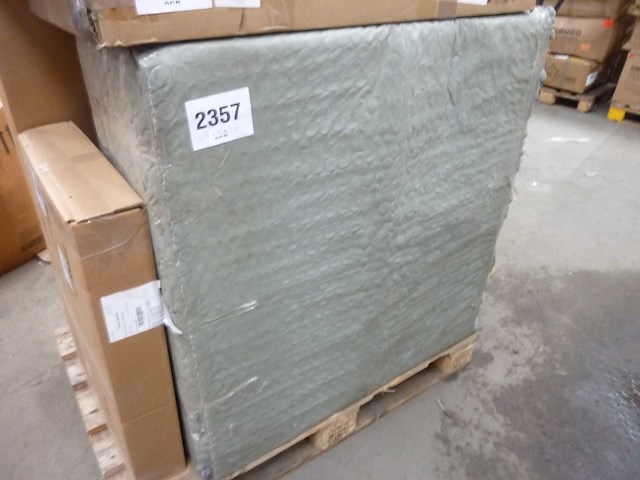 Vierkante koffietafel van spanderplaat - afbeelding 6 van  6