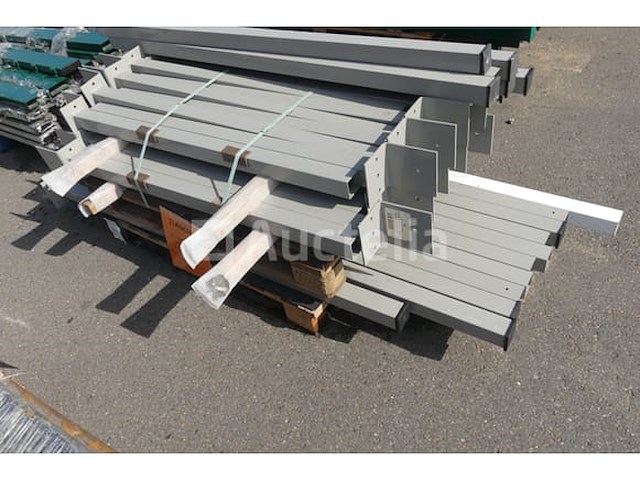 Vierkante posts (ral7030 - ral9010) - afbeelding 4 van  10