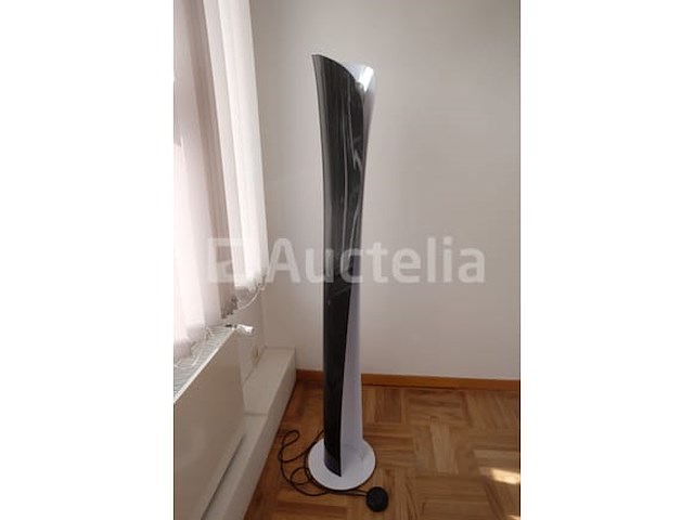 Vierkante tafel + accessoires - afbeelding 7 van  8