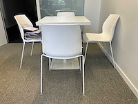 Vierkante tafel met 4 stoelen - afbeelding 2 van  8