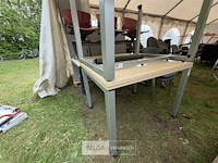 Vierkante tafel - afbeelding 3 van  3