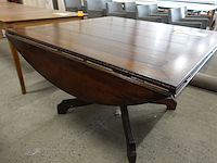 Vierkante tafel - afbeelding 4 van  5
