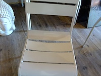 Vierkante tuintafels + stoelen - afbeelding 3 van  4