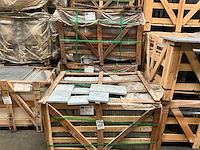 Vietnamese blauwsteen romeins verband natuursteen tuintegel - afbeelding 3 van  4