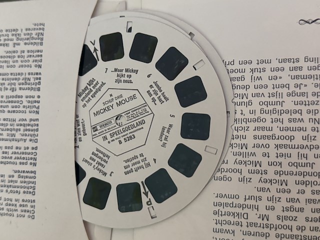 Viewmaster projector 111 met diverse schijfjes - afbeelding 4 van  4