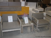 Vigo frame 1-zit in teak vergrijsd | vigo frame 1-zit in teak vergrijsd | vigo bijzettafel 68x60x41cm in teak vergrijsd | 2x reno/belvedere/vigo 1 zit- en rugkussen voor 1-zit - afbeelding 1 van  2