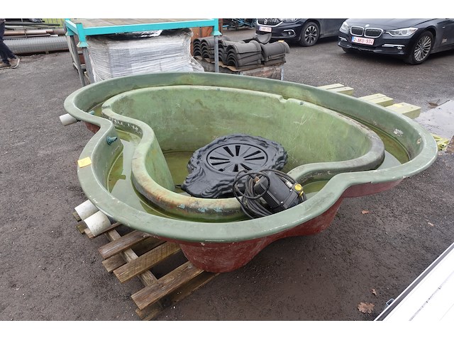 Vijver - afbeelding 3 van  3