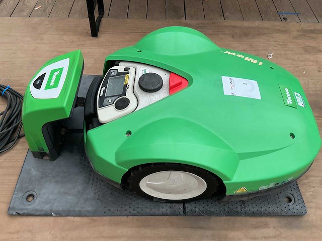 Viking mi 632 p grasmaai robot met laadstation - afbeelding 1 van  3
