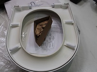 Villeroy & boch avento wc-bril - afbeelding 1 van  2