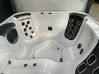 Villeroy & boch jacuzzi - afbeelding 6 van  10
