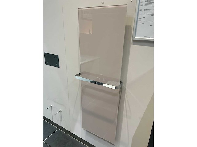 Villeroy & boch oberon ligbad en designradiator - afbeelding 8 van  8