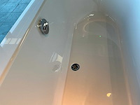 Villeroy & boch oberon ligbad - afbeelding 3 van  3