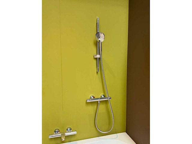 Villeroy & boch o.novo ligbad + inloopdouche - afbeelding 5 van  7
