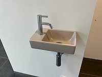 Villeroy & boch wastafel - afbeelding 1 van  3