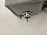 Villeroy&boch avento fontein met dornbracht kraan - afbeelding 5 van  6