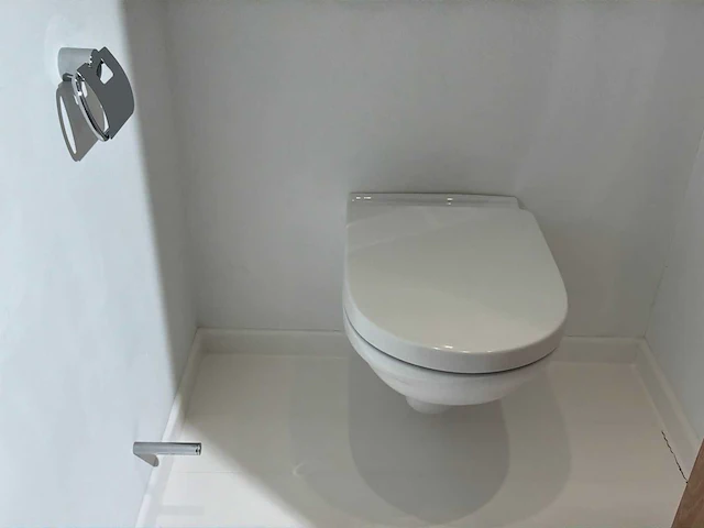 Villeroy&boch hangtoilet - afbeelding 2 van  7