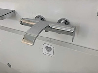 Villeroy&boch la belle whirlpool bad met hansgrohe mengkraan - afbeelding 5 van  10