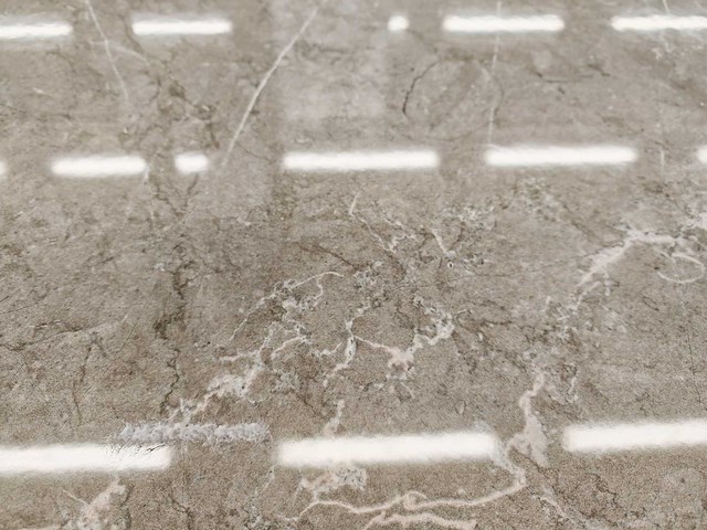 Villeroy&boch marmochic glans grijs wandtegel 40x120 cm 21,12 m² - afbeelding 2 van  7