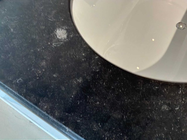 Villeroy&boch oberon bad met axor mengkraan - afbeelding 5 van  16