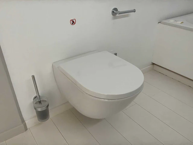 Villeroy&boch subway 3.0 hangtoilet - afbeelding 1 van  8