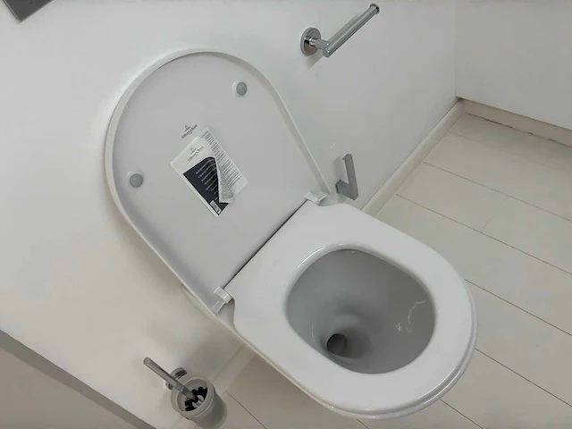 Villeroy&boch subway 3.0 hangtoilet - afbeelding 7 van  8