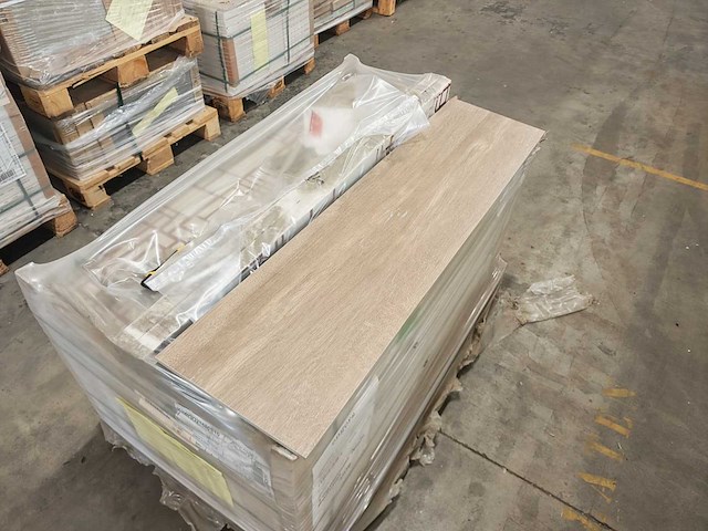 Villeroy&boch woods walnoot mat 30x120 cm tegel 37,77 m² - afbeelding 4 van  7