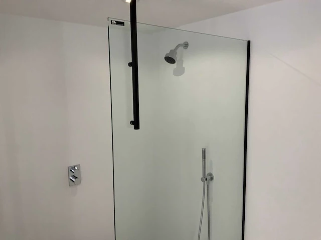 Villeroy&boch/aqua concept douchecombinatie - afbeelding 2 van  9