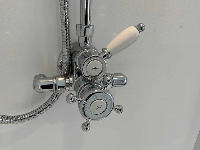 Villeroy&boch/kermi douchecombinatie - afbeelding 4 van  8