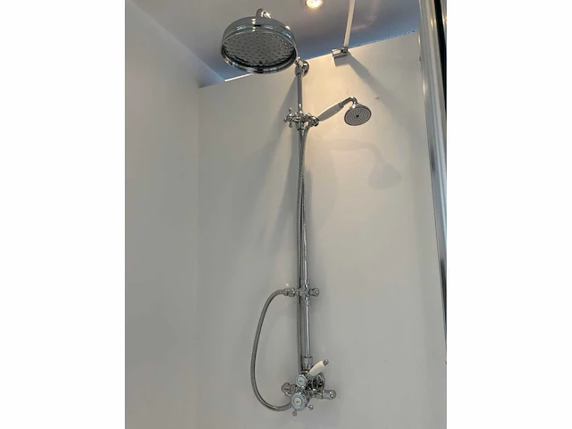 Villeroy&boch/kermi douchecombinatie - afbeelding 2 van  8