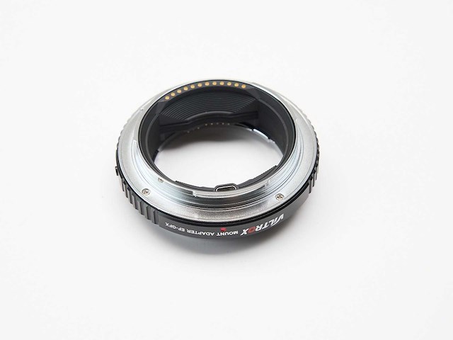 Viltrox mount adapter ef-gfx - afbeelding 1 van  1