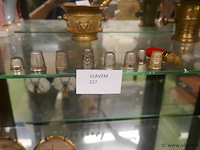 Vingerhoedjes - afbeelding 1 van  1