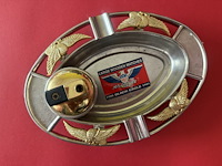 Vintage asbak met ingebouwde aansteker - afbeelding 1 van  2