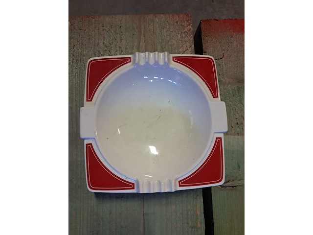 Vintage asbakken 2 x dubonnet keramiek en glas - afbeelding 6 van  10