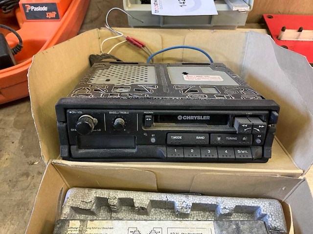 Vintage autoradio (2x) - afbeelding 2 van  3