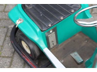 Vintage autoscooter - afbeelding 3 van  5