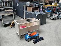 Vintage babybed - afbeelding 1 van  9