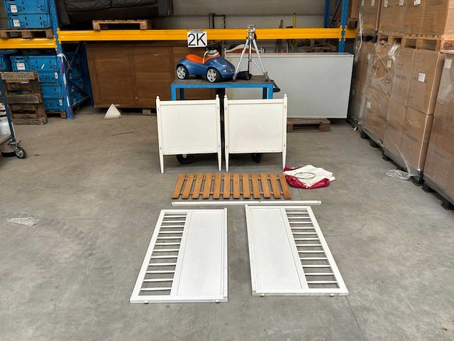 Vintage babybed - afbeelding 6 van  9