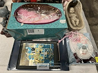Vintage beeldjes, poppen en lamp - afbeelding 2 van  4