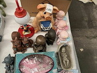 Vintage beeldjes, poppen en lamp - afbeelding 4 van  4