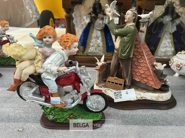 Vintage beeldjes - afbeelding 1 van  4