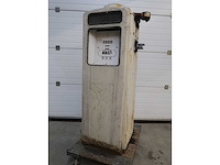 Vintage benzinepomp - afbeelding 2 van  9