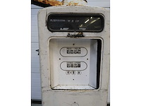 Vintage benzinepomp - afbeelding 5 van  9